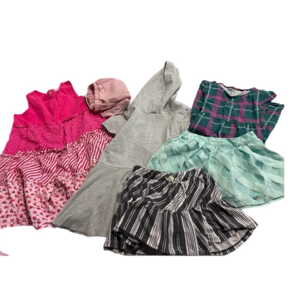 5 for $25 SALE 🎉 Assorted Girls' Dresses and Skirts- size 6 entire lot